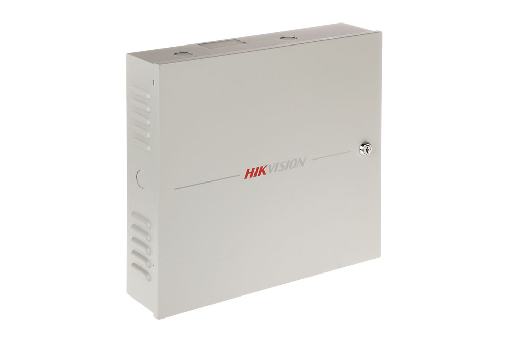 Control de accesos Hikvision por Commax Sistemas